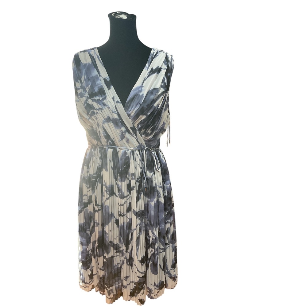 Monsoon Blue Abstract Floral Pleated Midi Dress Sleeveless V-Neck Size US 16